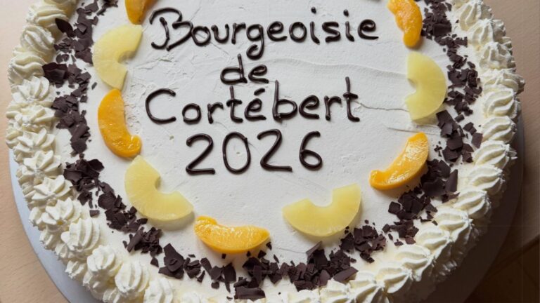 Gâteau « Bourgeoisie de Cortébert 2026 » de la journée des familles