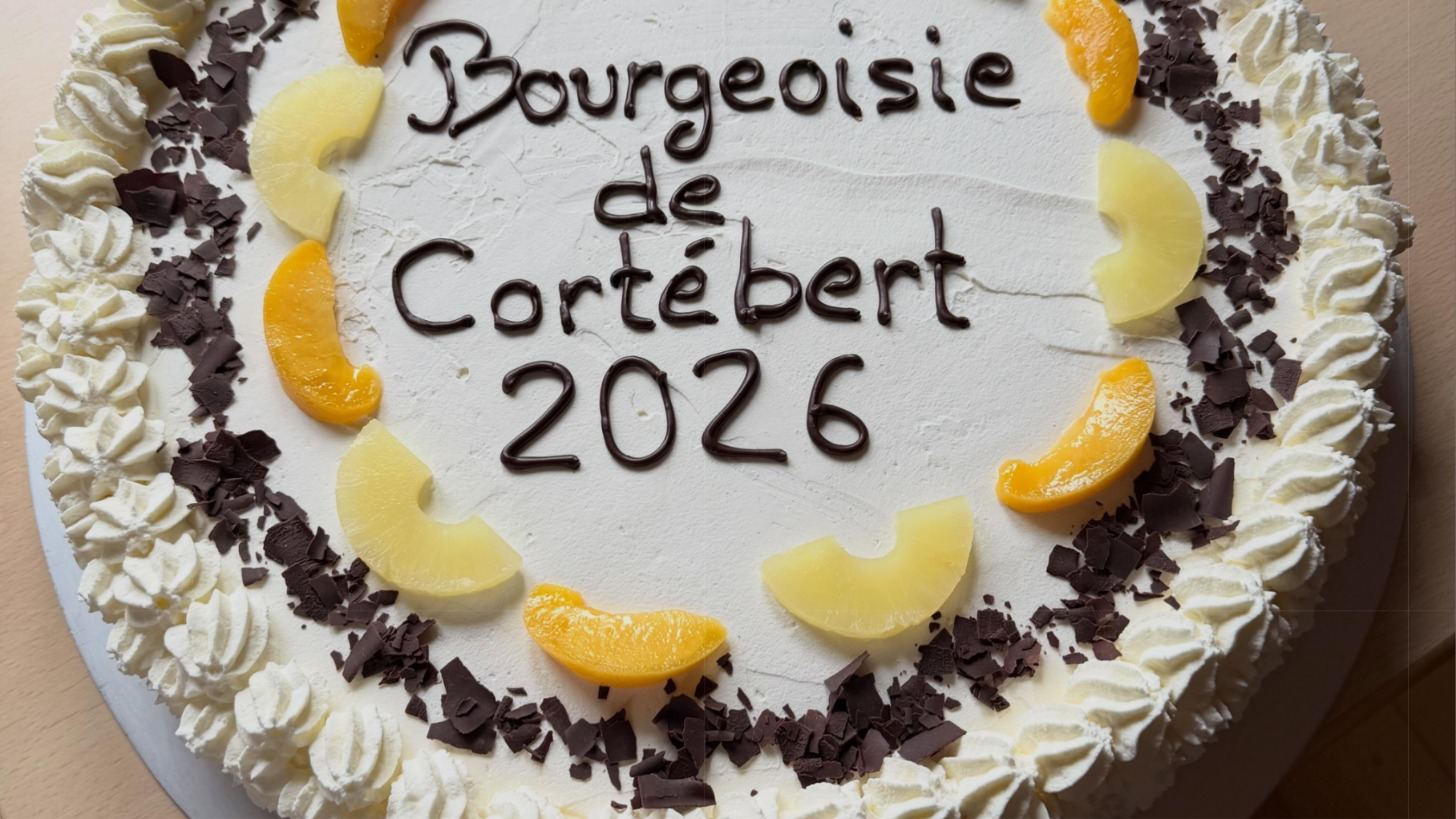 Gâteau « Bourgeoisie de Cortébert 2026 » de la journée des familles